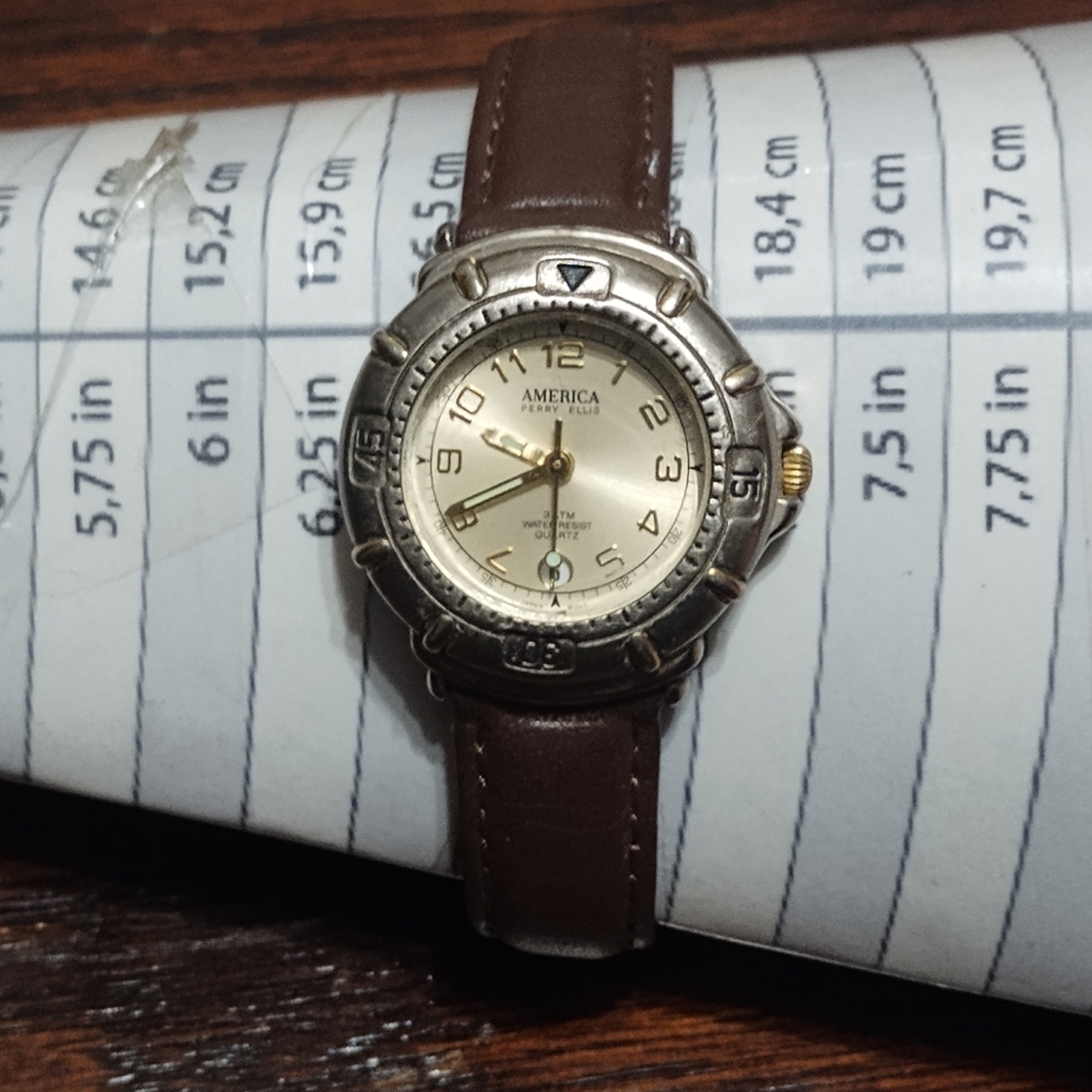 Vintage Perry Ellis‎ Watch For Women